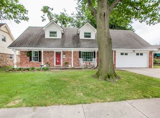 9030 E 27th St, Tulsa, OK 74129