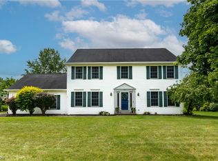 32791 Webber Rd, Avon Lake, OH 44012