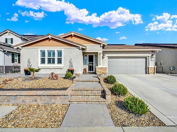 2nd image of 960 Day Lilly Drive