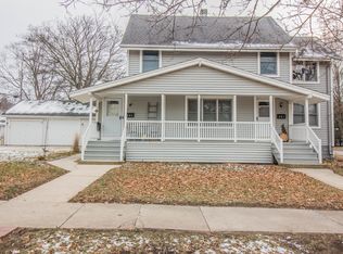 201 E Laflin Ave #203, Waukesha, WI 53186