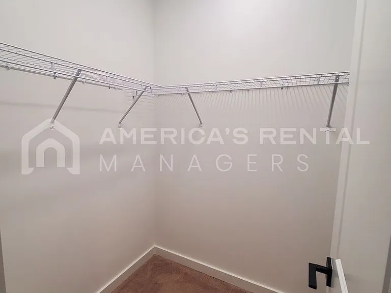 4676 Casablanca Dr — Photo 11