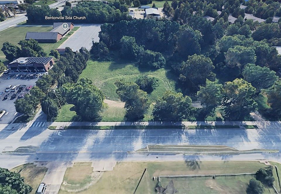 1st image of NE Moberly Ln #5