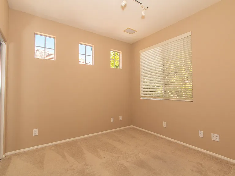 5321 Renaissance Ave — Photo 23