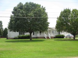 313 Wright Rd, Vass, NC 28394