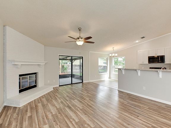 4th image of 12267 High Laurel Dr