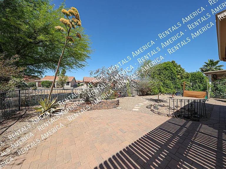 8918 E Indiana Ave — Photo 28
