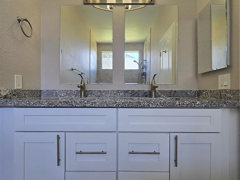2809 Albrook Cir — Photo 16
