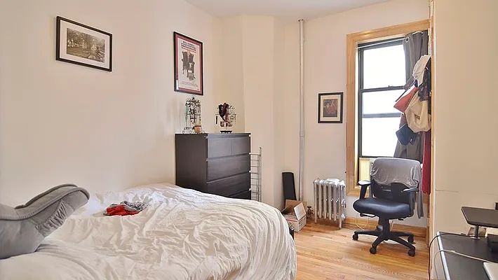 Rented by Park Property Advisors | media 13