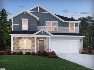 975 Rising Oak Ct, Spartanburg, SC 29301