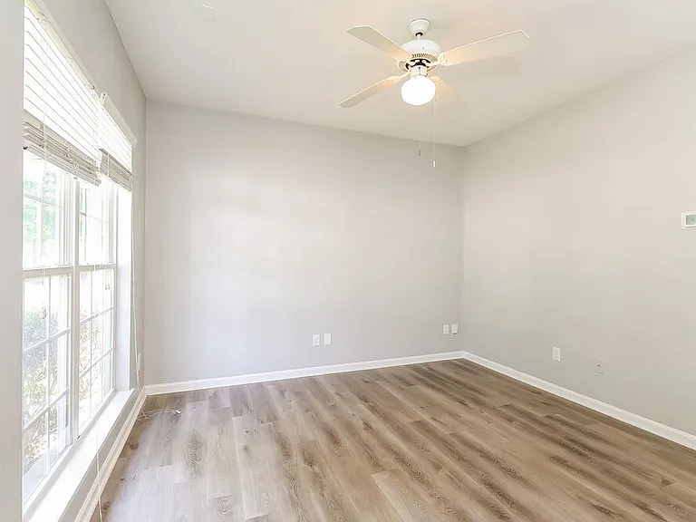 1518 Braveheart Ln — Photo 6