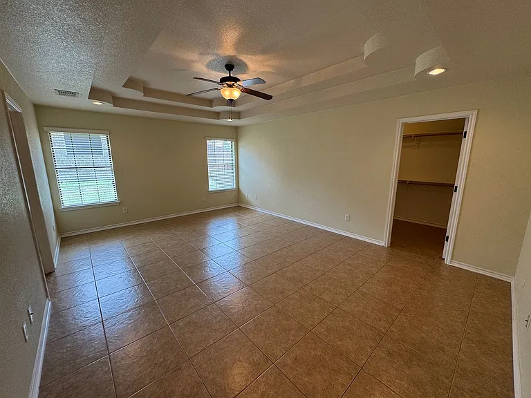 5702 Graphite Dr — Photo 22