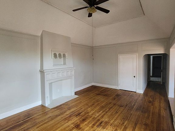 2nd image of 9829 Lake Ave #E408