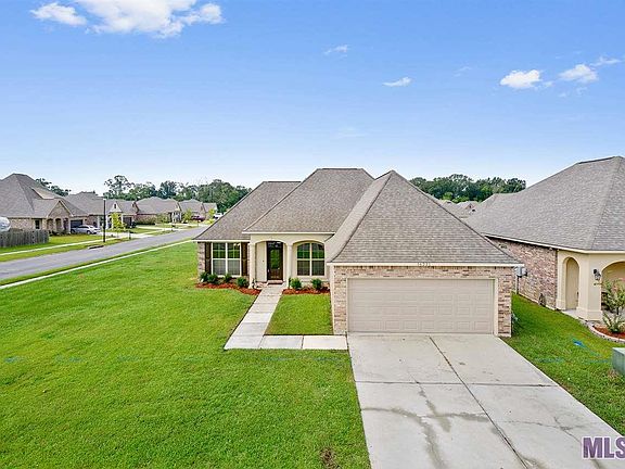2nd image of 16231 Timberstone Dr