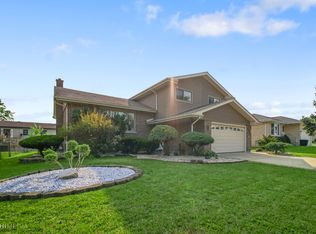 1319 W Byron Ave, Addison, IL 60101