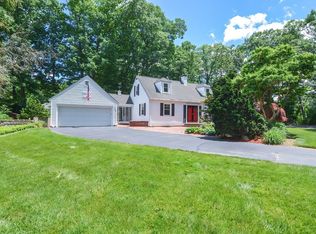 115 Oakcrest Dr, Framingham, MA 01701