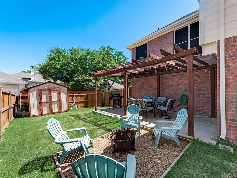 8801 Clearlake Dr — Photo 35