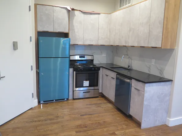 505 Fairview Avenue image 1 of 11