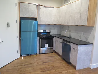 505 Fairview Avenue, #2R