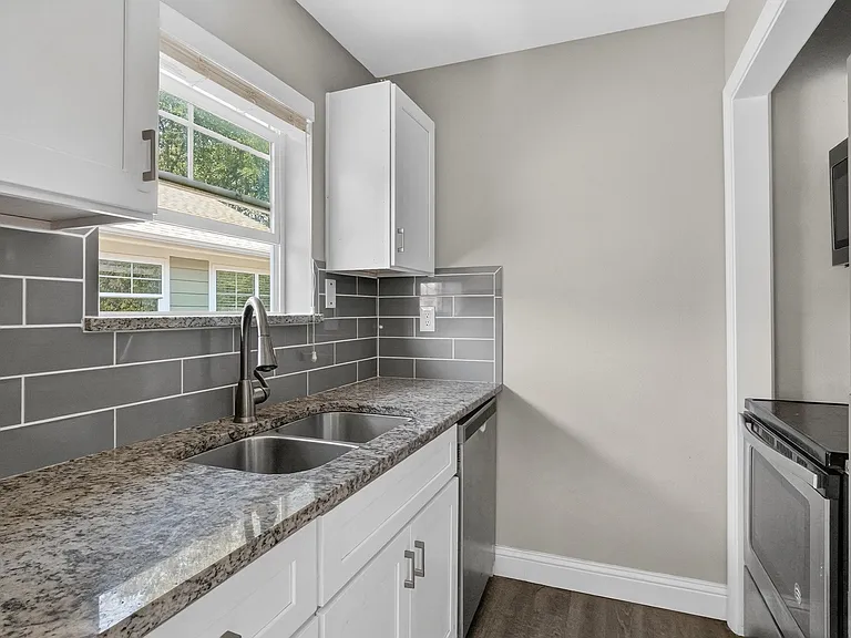 412 Fulton St #100 — Photo 9