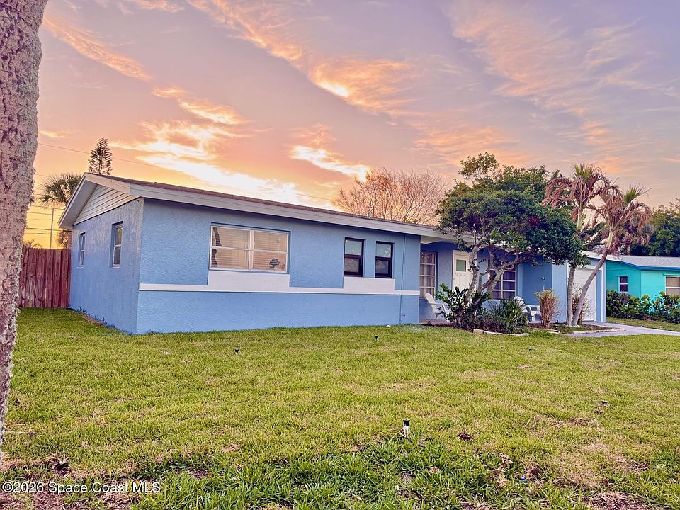 1st image of 381 Coral Reef Dr