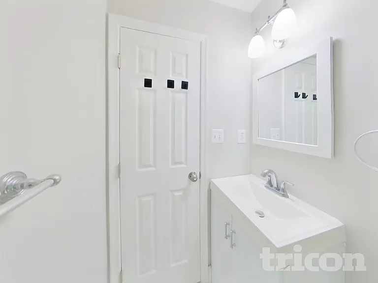 106 Oakmere Rd — Photo 7