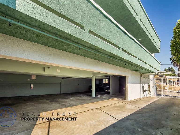 1626 Palo Alto St — Photo 12