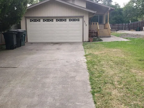 212 Willow Ave, Roseville, CA 95678