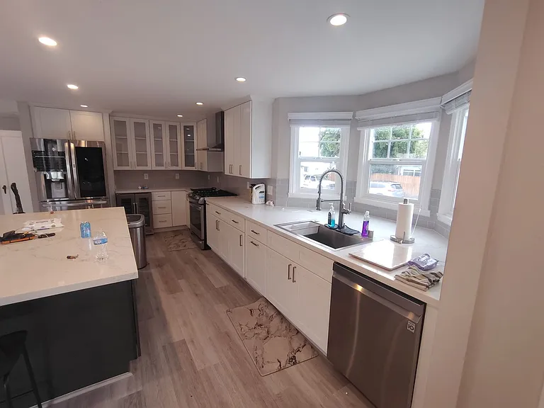 505 Lewis Ave — Photo 15