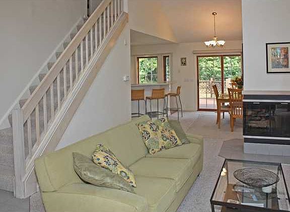 4th image of 60 Legacy Oak Trl