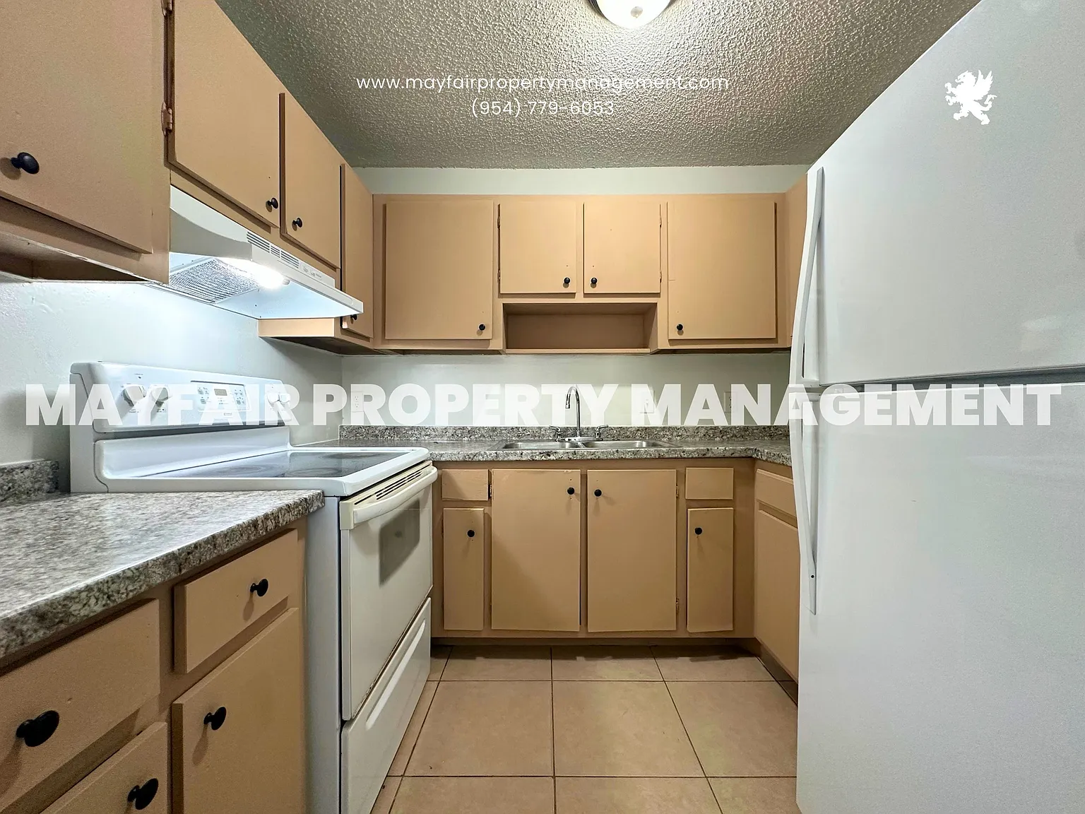 5855 South 37th Street - 5857 — Photo 2