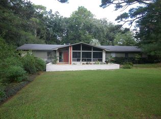 811 Gayfer St, Fairhope, AL 36532