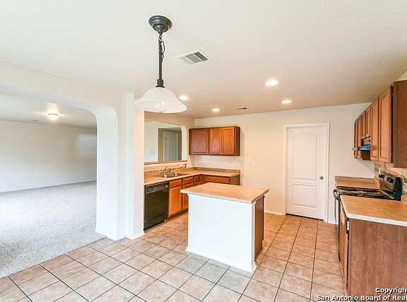 4th image of 7758 Cedar Farm