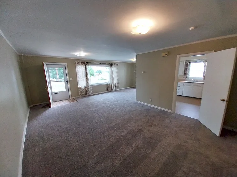 1608 Virginia Ln #1608 — Photo 2