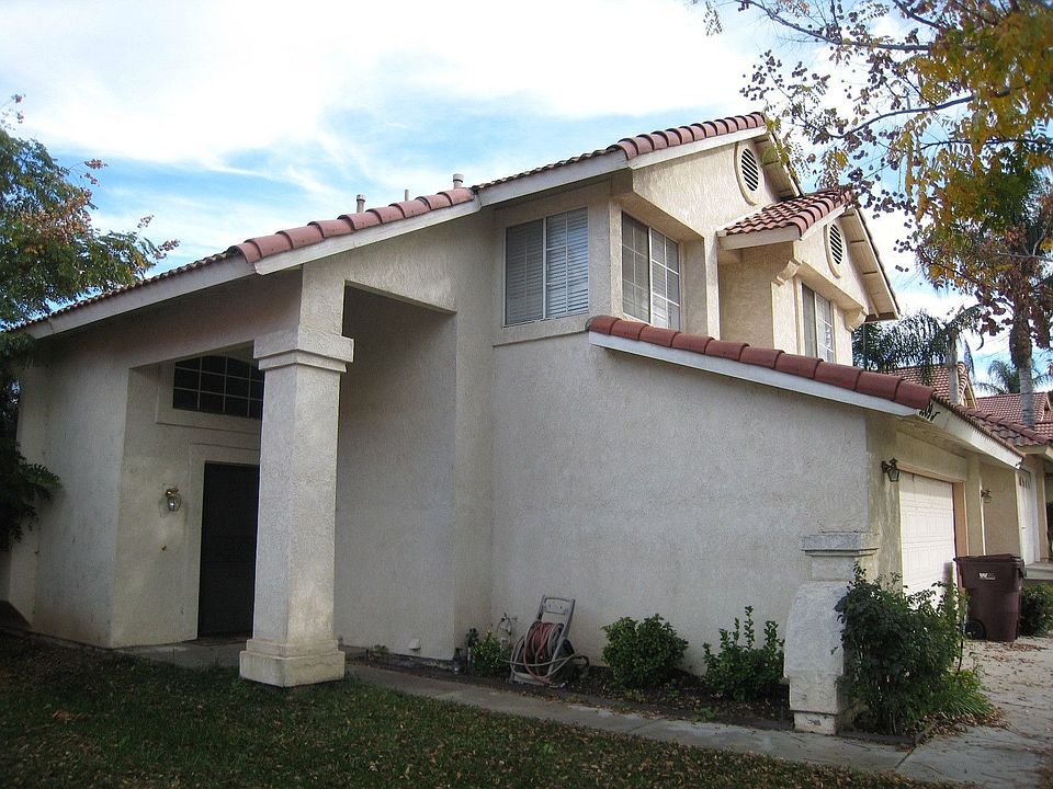 COMPLIMENTS OF PARK PLACE REAL ESTATE