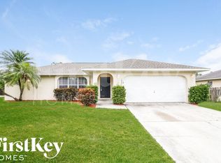 18421 Columbine Rd, Fort Myers, FL 33967