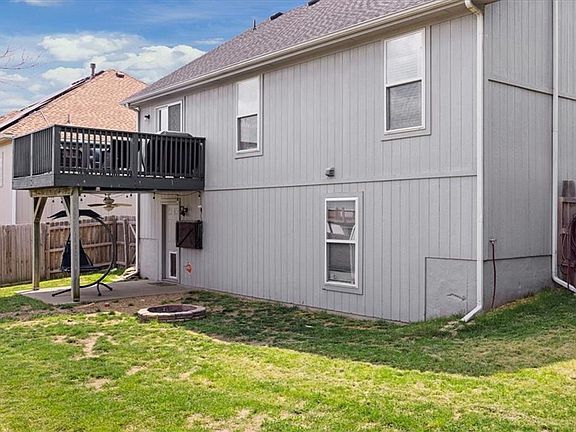 5th image of 917 N Cochise Ave