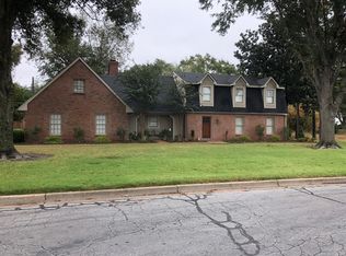 494 Hillcrest Cir, Cleveland, MS 38732