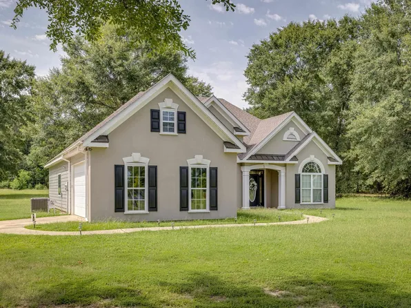 8982 Highway 2, Farmerville, LA 71241