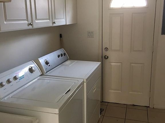 3rd image of 620 W Hudson Ave