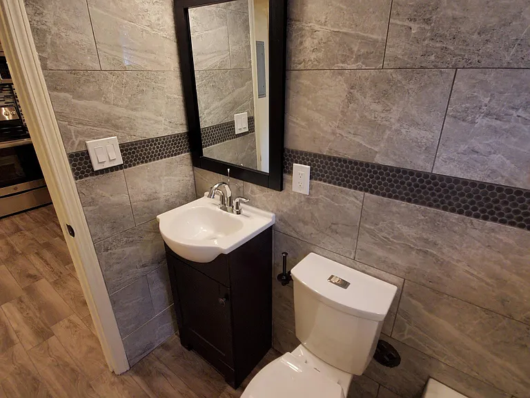 60 Stevens St W #3 — Photo 18