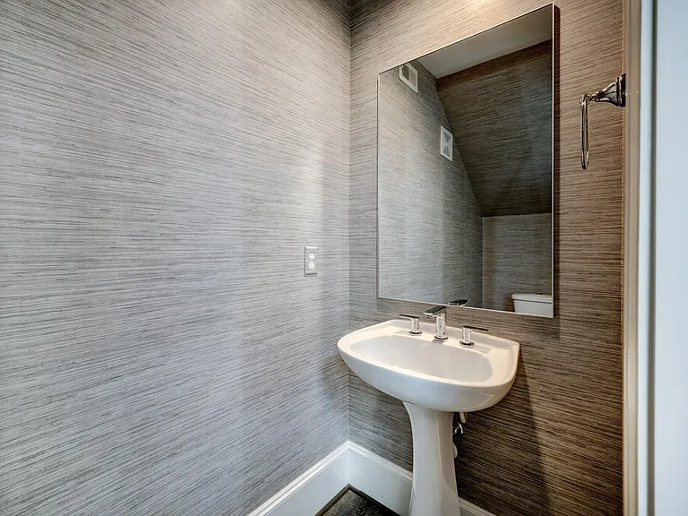 6103 Alexandra Grove Pl — Photo 8