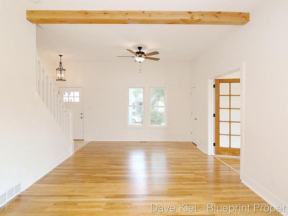 3rd image of 307 Dearborn St