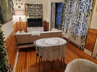 156 S Swan St #3, Albany, NY 12210