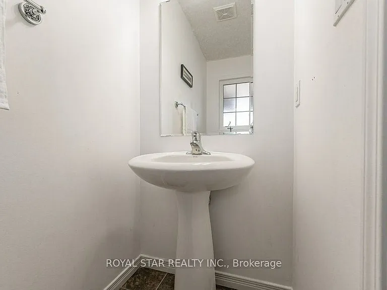 7 Upper Mercer St #B8 — Photo 6