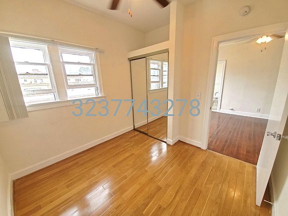 4th image of 3045 Leeward Ave
