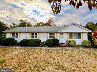 1270 Oak Ln, Vineland, NJ 08360