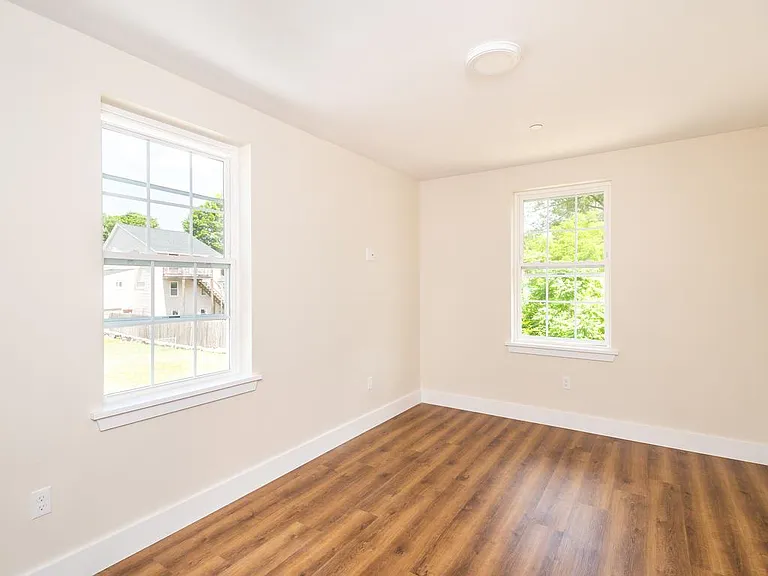 12 Furnace Ave #4 — Photo 9