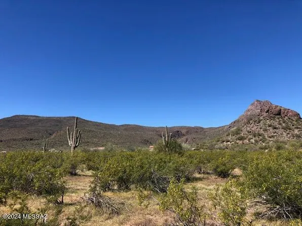 N Artesiano Rd #4, Tucson, AZ 85743