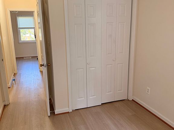 5th image of 8238 Wycliffe Ct #4