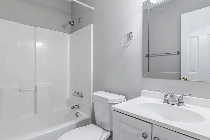 1811 Cody Ave — Photo 23